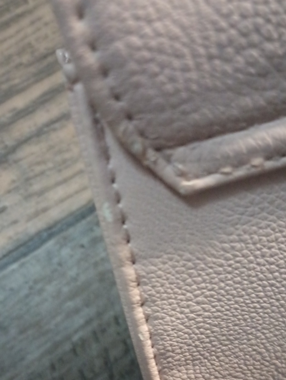 CHLOE' Light Pink Faux Leather Wallet with Gold Charm - Picture 12 of 12